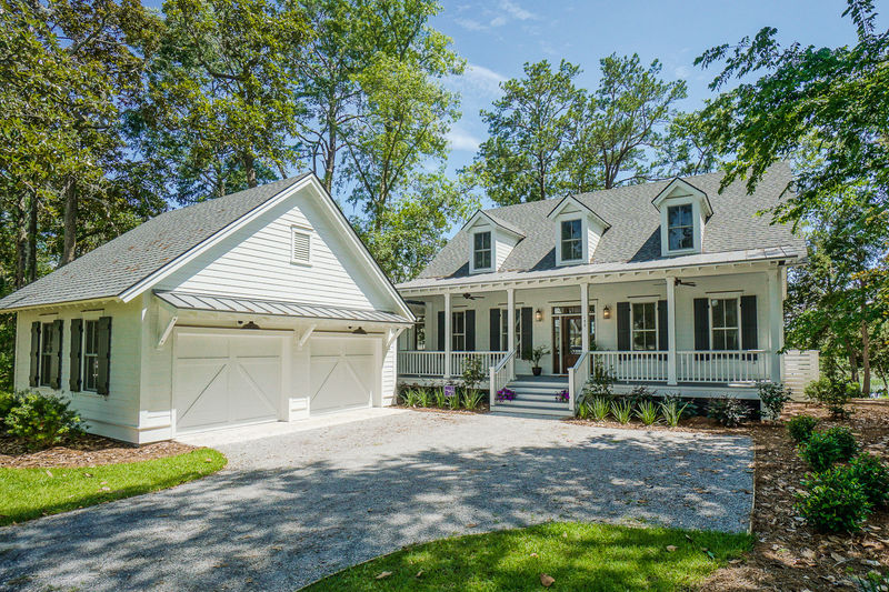 Pinckney Retreat Home For Sale 152 Gautier Place